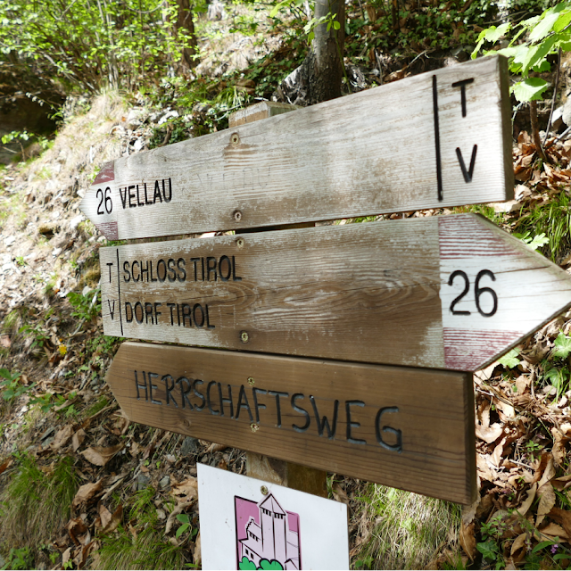 sentiero Herrschaftsweg castel tirolo
