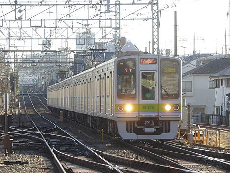 京王電鉄　区間急行　京王多摩センター行き4　都営10-000形270F・280F