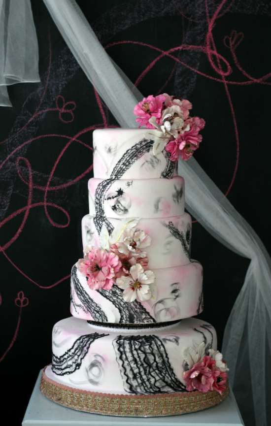 Pink and Black Floral Wedding Cake Grand pink and black wedding cake 