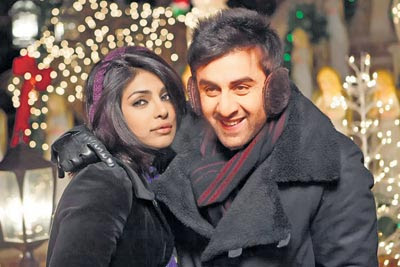 Ranbir Kapoor and Priyanka Chopra’s Close Encounters in Anjaana Anjaani 