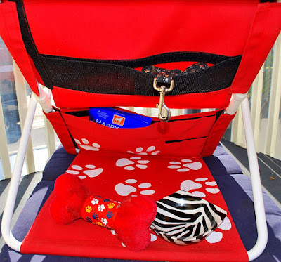 ShadyPaws Portable Pet Shade Is A Travel Shelter For Dog/Cat, To Protect Them From The Heat Of The Sun