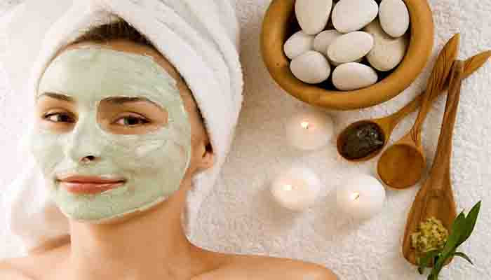 Masker Glоwіng dаrі Bahan Alаmі dan Organik