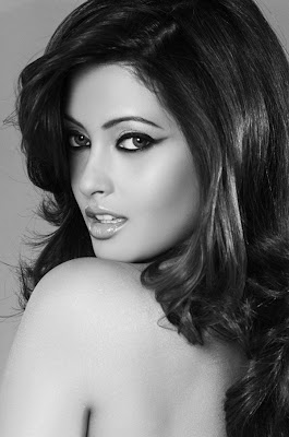 Riya Sen Wallpapers