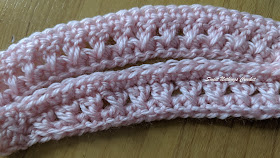 Sweet Nothings Crochet free crochet pattern blog, free crochet pattern for a headband, photo of the Easy Slim Crossed Headband,
