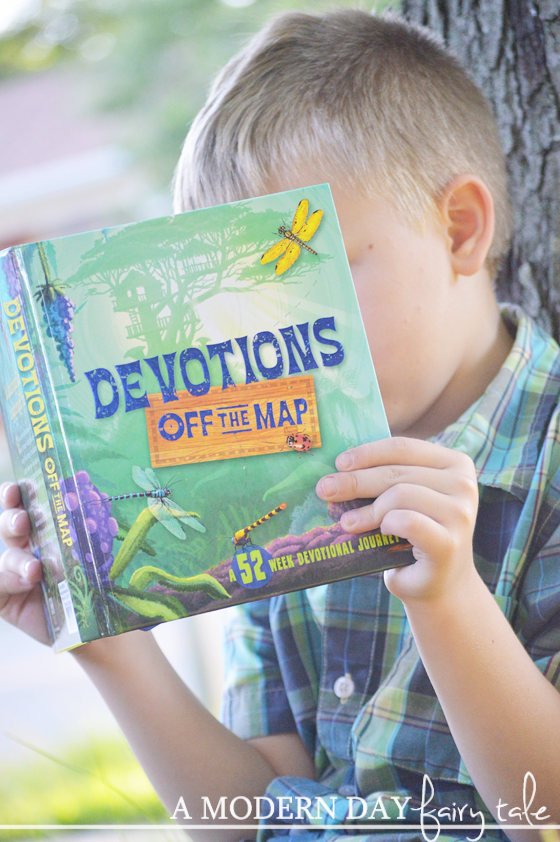 Journeying Closer To God: A Devotions Off The Map Review & Family Christian Giveaway #FCBlogger
