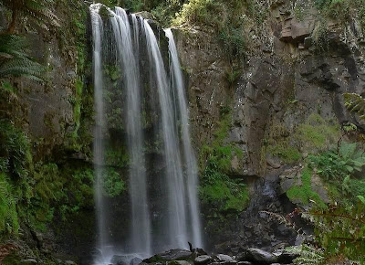 Heavenly Landscapes of Waterfall Around the World