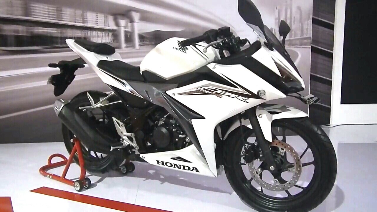 MODIFIKASI RINGAN WINDSHIELD ALL NEW CBR 150 R REVOLUTION 