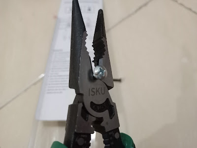 Tampilan Tang ISKU IS100011 Nose Pliers Memotong Sekrup Galvalum