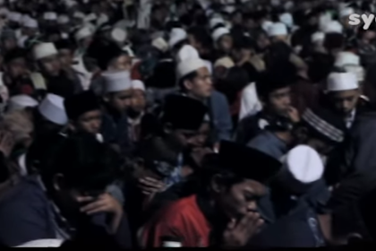 Download Sholawat Cinta Kasih Kepada Orang Tua feat Syahrul Fahrezi Mp3 | Al-Islamu-Dini