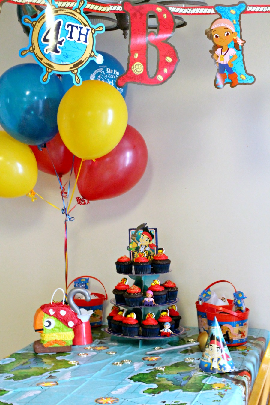 Frugal Foodie Mama: Throwing a Jake and the Neverland Pirates Birthday Party