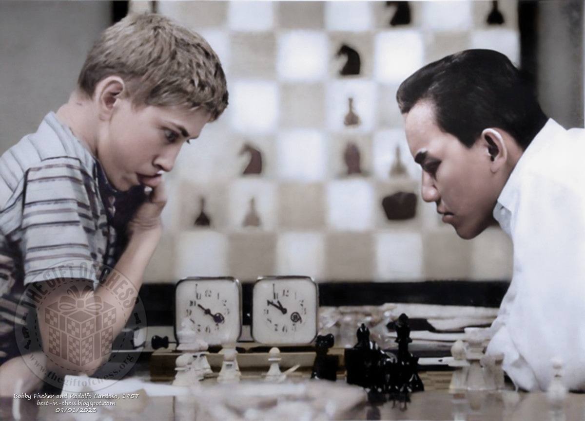 Bobby Fischer Ties Match 