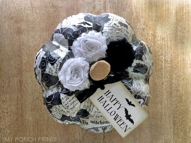 Make This Black & White Halloween Craft Pumpkin