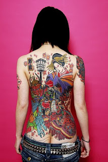 Japanese Geisha Tattoo Designs With Image Sexy Girls Showing Japanese Geisha Tattoo On The Backpiece Picture 7