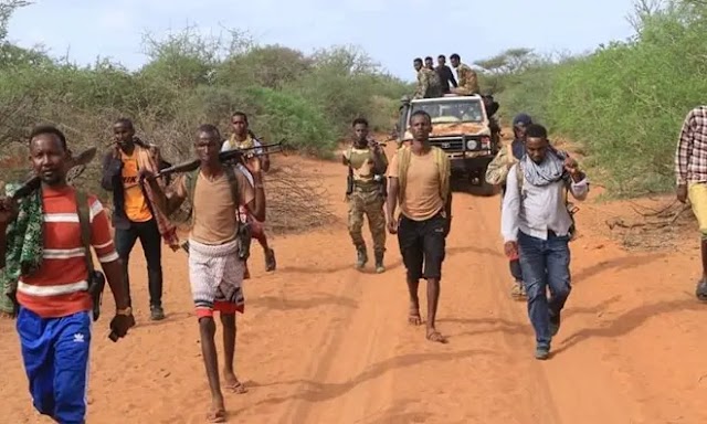 Macawiisleyda oo weeraray goob ay isku uruursaneyeen Al-Shabaab