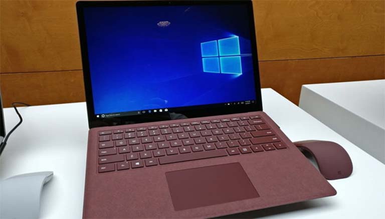 Apakah Benar Perangkat Ini Microsoft Surface Baru Yang Dibekali CPU Intel Ice Lake?