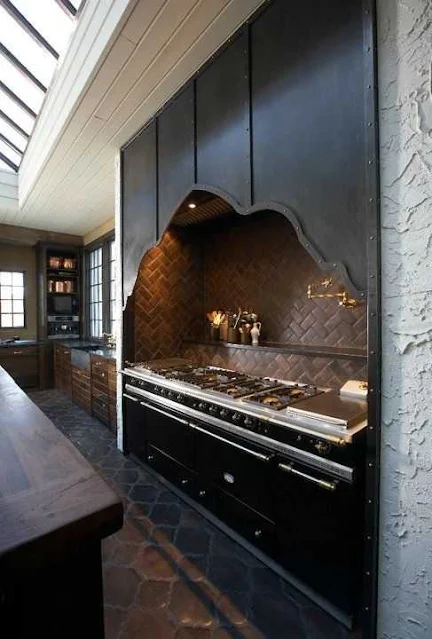 Gotik Mutfak ve Yemek Odası Tasarımları