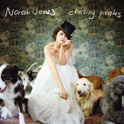 Photo Norah Jones - Chasing Pirates Picture & Image