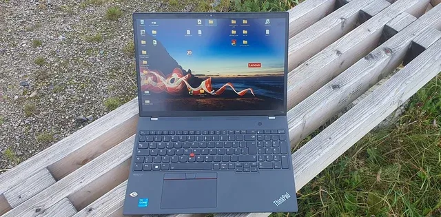 حاسوب Lenovo ThinkPad T16 G1 بعمر بطارية أطول وشاشة 16 بوصة