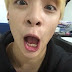 f(x)'s Amber posed for a set of funny SelCa pictures