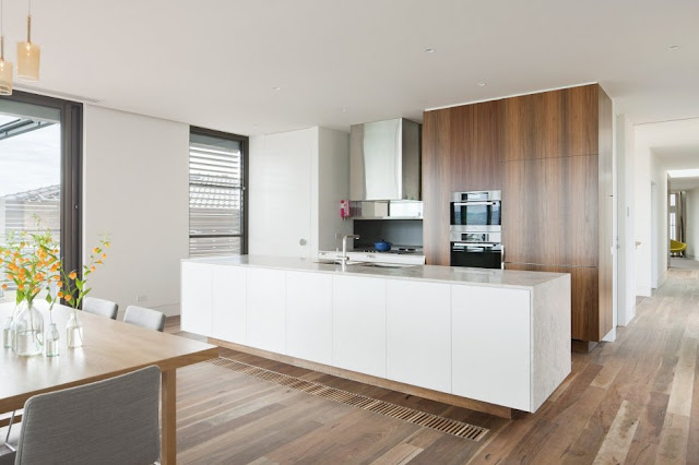 Small modern kitchen in the Hill House by Rachcoff Vella Architects