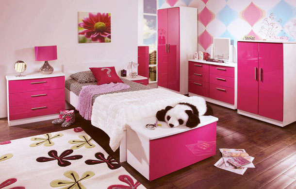 Model Kamar Tidur Bernuansa Pink