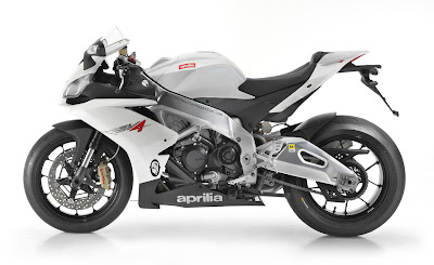 2010 Aprilia RSV4 Factory Sport Bike