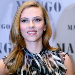 Scarlett Johansson Hairstyles Gallery, Long Hairstyle 2011, Hairstyle 2011, New Long Hairstyle 2011, Celebrity Long Hairstyles 2056