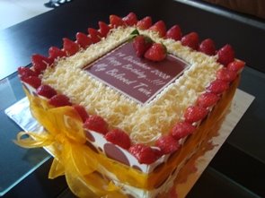 Another Strawberry Cake