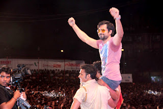 Hrithik, Emraan, Akshay and others at 'Shree Sankalp Pratishthan Dahi Handi' celebration