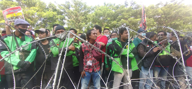 drivers rally protest