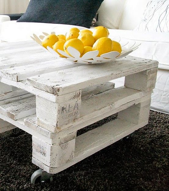 kreasi meja minimalis cantik dari kayu bekas palet 