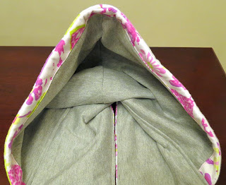 Hooded scarf out of sweatshirt fleece and flannel