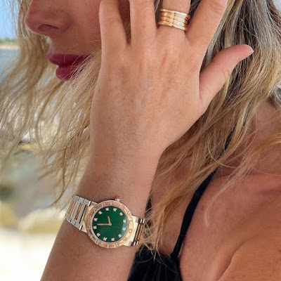 Alessia Marcuzzi orologio Bulgari oro e acciaio prezzo 8.500 euro