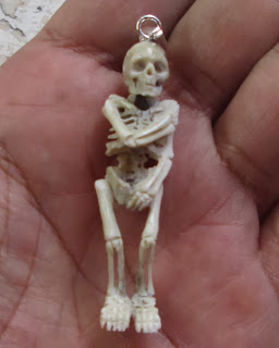 Skeleton Antler Pendants 002