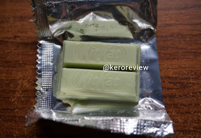 รีวิว คิทแคท มินิ เวเฟอร์เคลือบช็อกโกแลต รสบ๊วย (CR) Review Mini Chocolate Covered Wafer Ume (plum) Flavor, KitKat Brand.