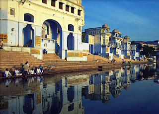 India Travel-Bathing Ghats in Pushkar