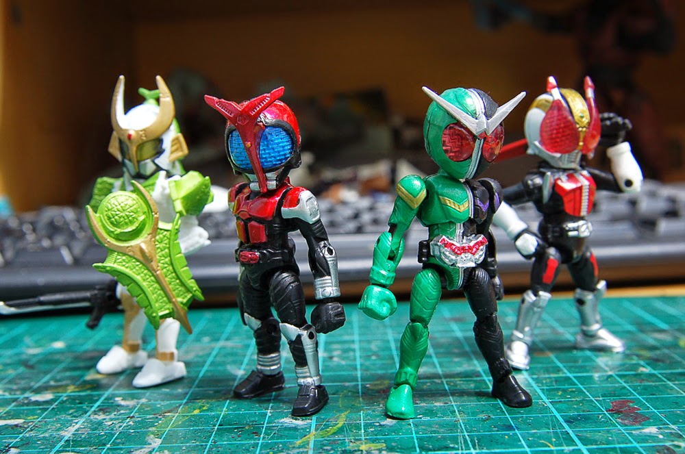 Plastic Heap: 66 Action Kamen Riders Box 2