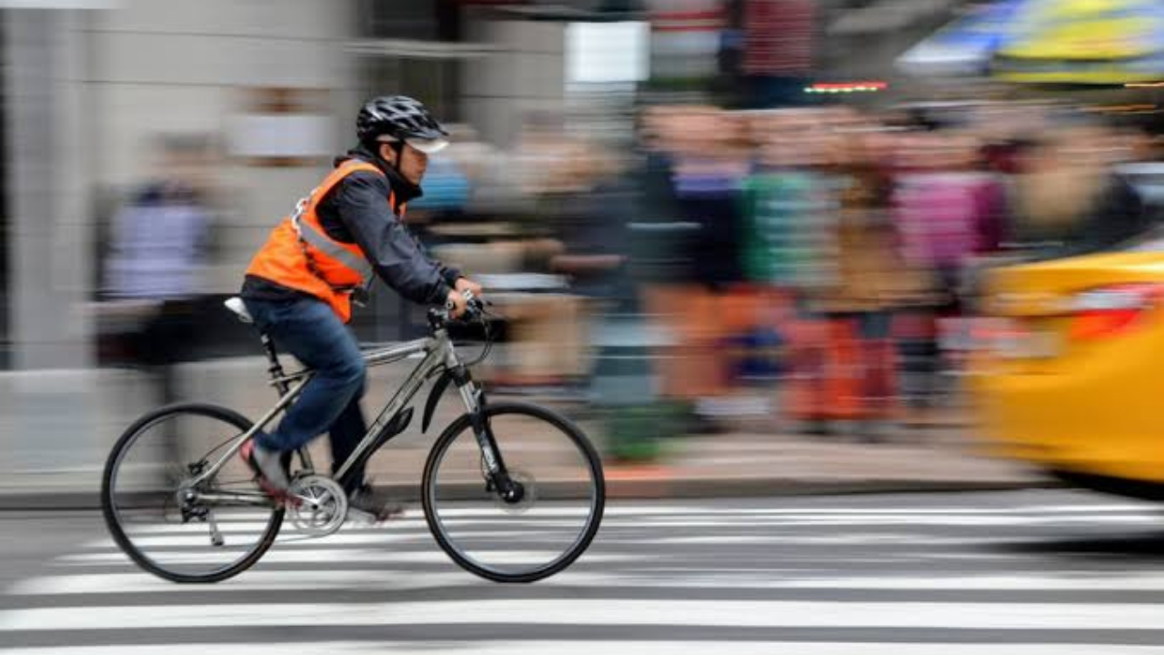 MUST-READ: Here's the new LTO guidelines for bike lanes (+ penalties, fines)