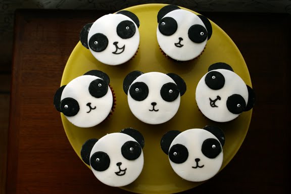 Cute Panda Cupcakes 