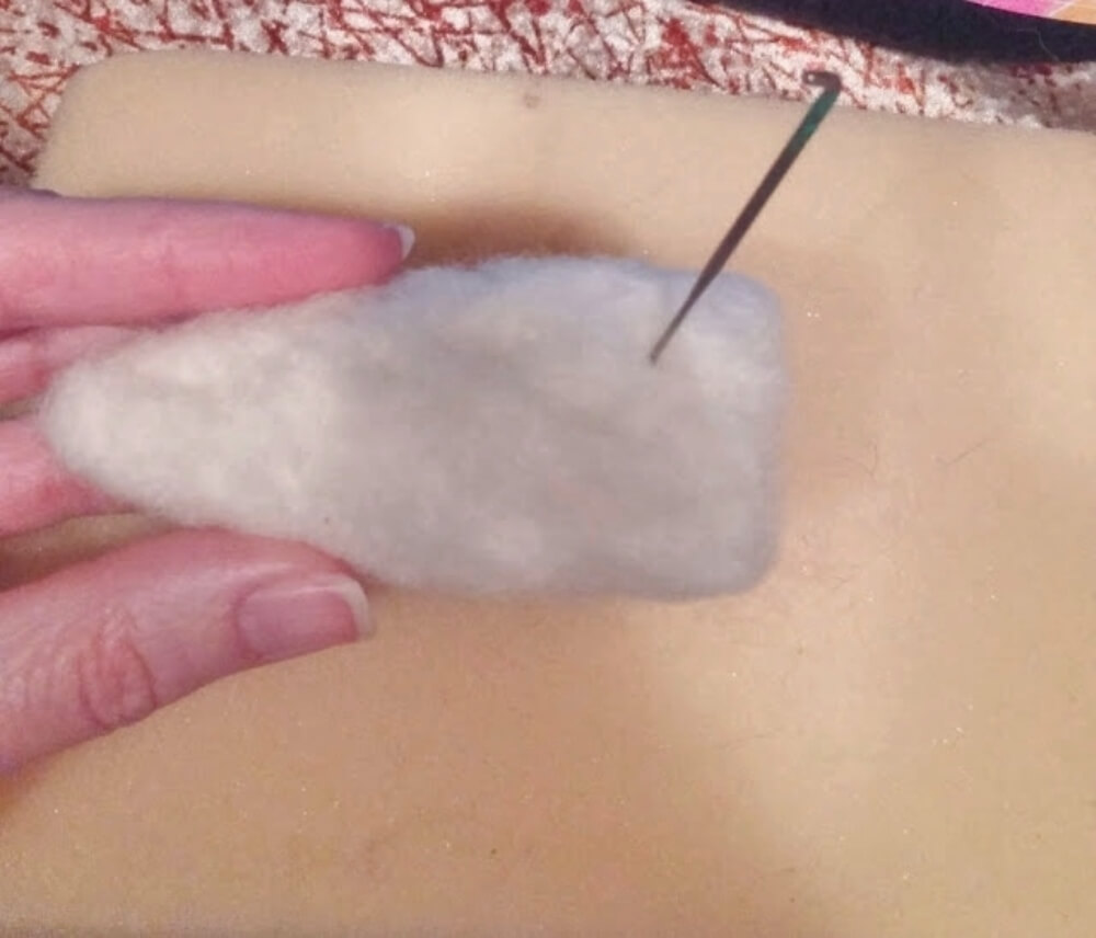 How to Make a Felted Snowman