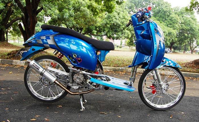 Foto Modifikasi Honda Scoopy 2012 Si Biru Yang Sering 