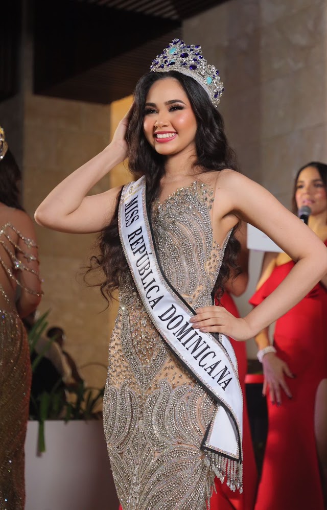 Jennifer Celina Lorenzo se corona como Miss Mundo Latino República Dominicana