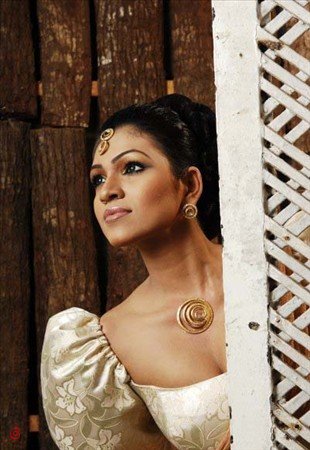 Muhtu ImeshaSexy Girls Pictures