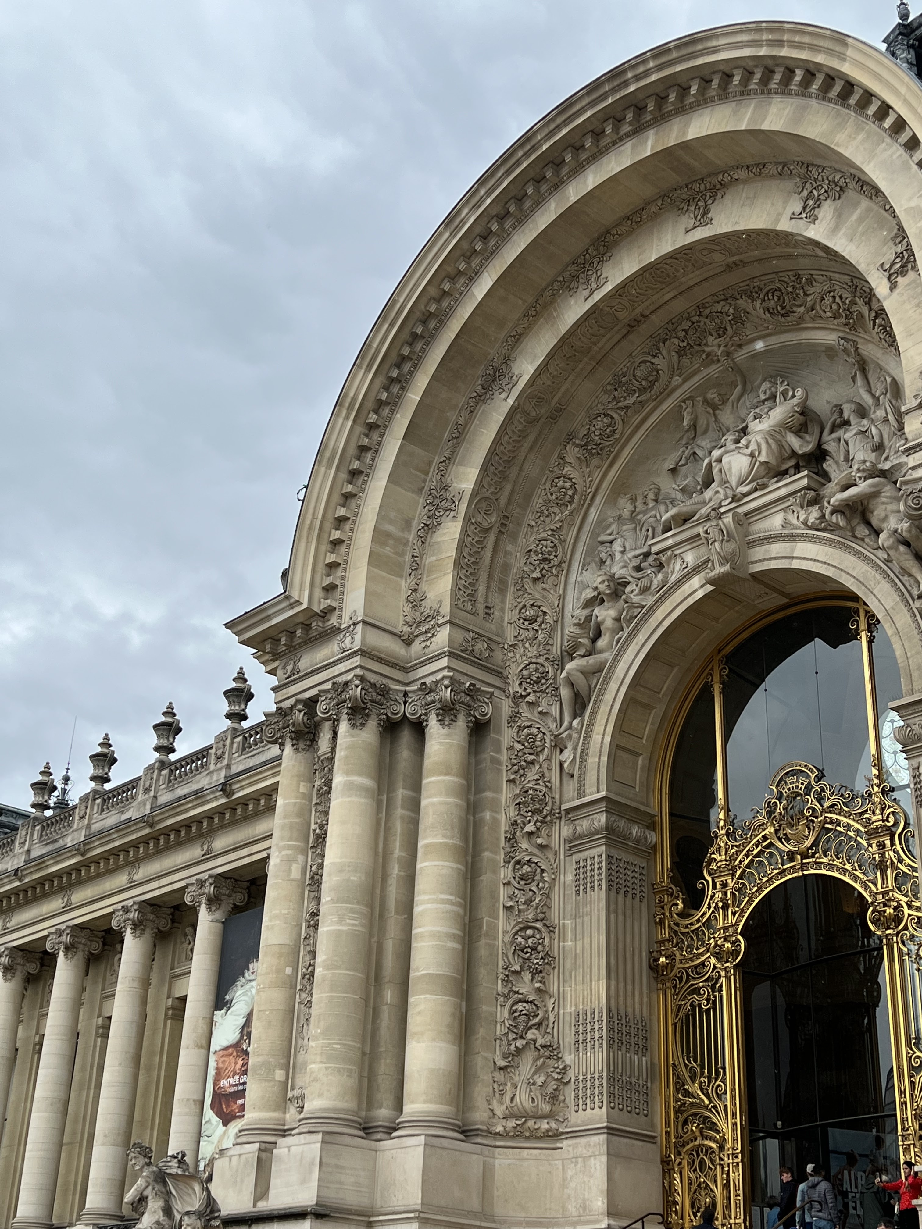 Adrienne Nguyen_Petit Palais_Museums in Paris