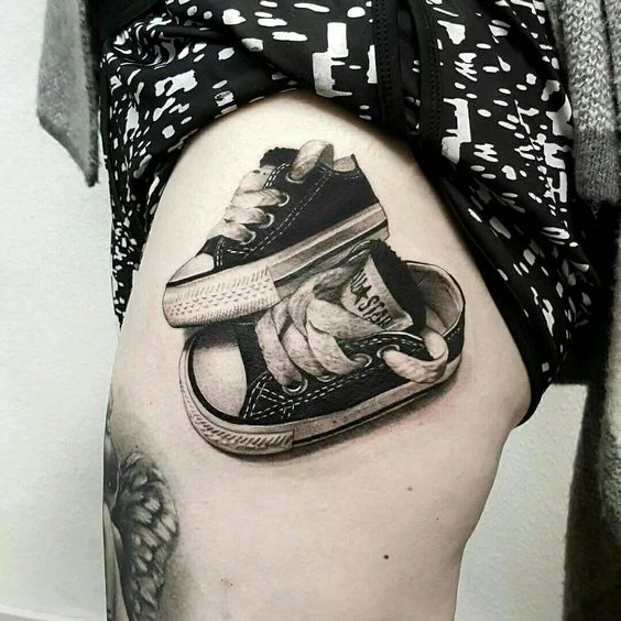 tatuajes de zapatillas deportivas