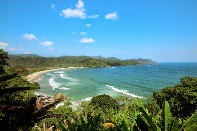 Objek Wisata Pantai Lenggoksono