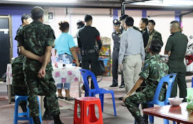 บุกจับนักพนันไพ่ป๊อก กลางเมืองนครสวรรค์