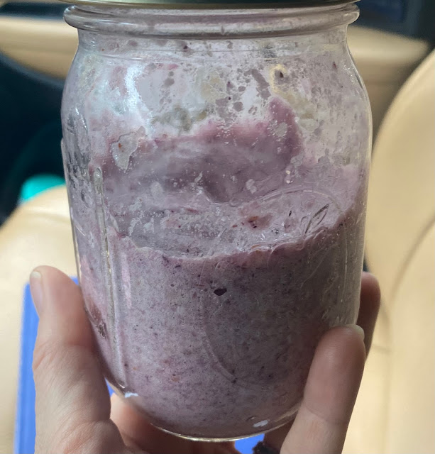 very berry smoothie in mason jar