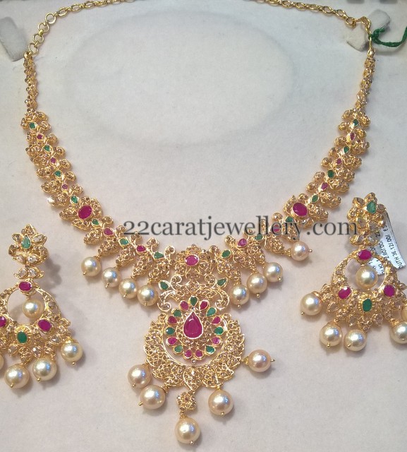 Legacy Emeralds and Uncut Diamonds Heritage Bridal set – Hazoorilal Legacy