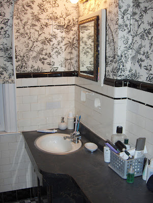 Small Bathroom Wallpaper interior Ideas